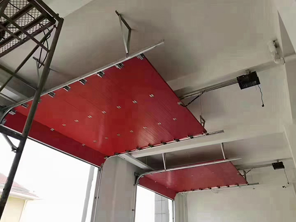 中卫工业翻板门 中卫工业翻板门