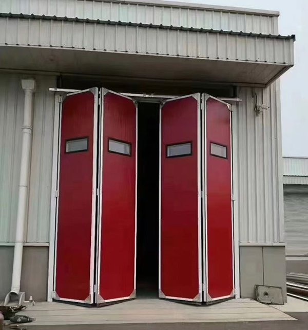 中卫工业折叠门在大型装配车间出入口的应用实例